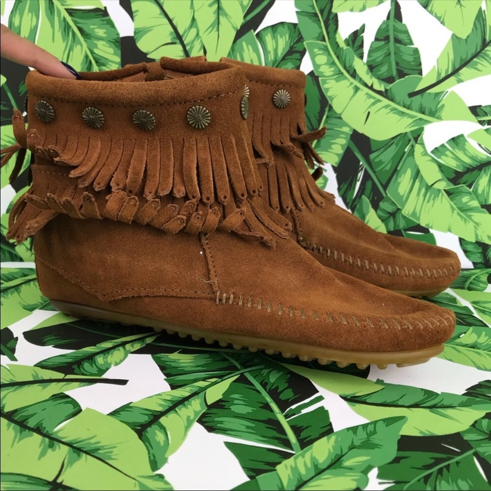 Minnesota Chestnut suede fringe
